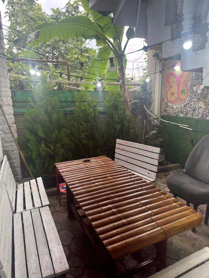 Twins Guest House By Black Sea Кобулети Екстериор снимка